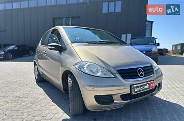 Хэтчбек Mercedes-Benz A-Class 2005 в 