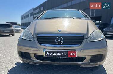 Хэтчбек Mercedes-Benz A-Class 2005 в 