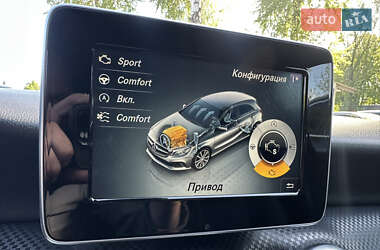 Хэтчбек Mercedes-Benz A-Class 2016 в 