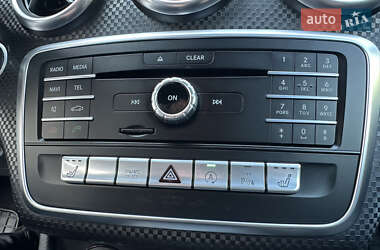 Хэтчбек Mercedes-Benz A-Class 2016 в 
