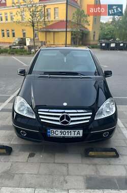Хетчбек Mercedes-Benz A-Class 2008 в 