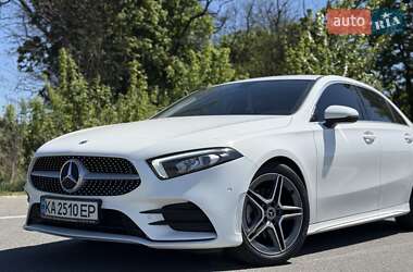 Седан Mercedes-Benz A-Class 2021 в Києві