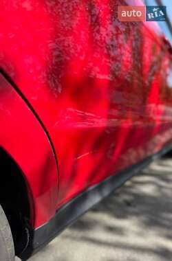 Хэтчбек Mercedes-Benz A-Class 2011 в 