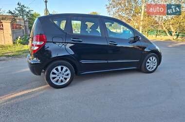 Хэтчбек Mercedes-Benz A-Class 2006 в 