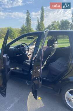 Хэтчбек Mercedes-Benz A-Class 2001 в 