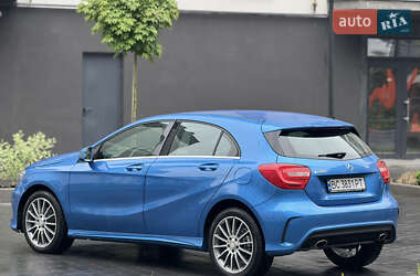Хэтчбек Mercedes-Benz A-Class 2015 в 