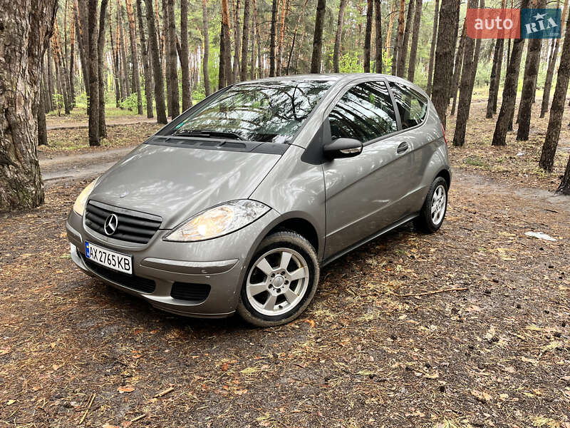 Хэтчбек Mercedes-Benz A-Class 2007 в 