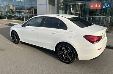 Седан Mercedes-Benz A-Class 2019 в 