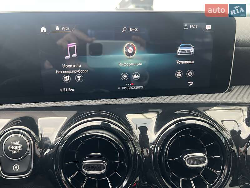 Седан Mercedes-Benz A-Class 2019 в Киеве