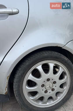 Хэтчбек Mercedes-Benz A-Class 2002 в 