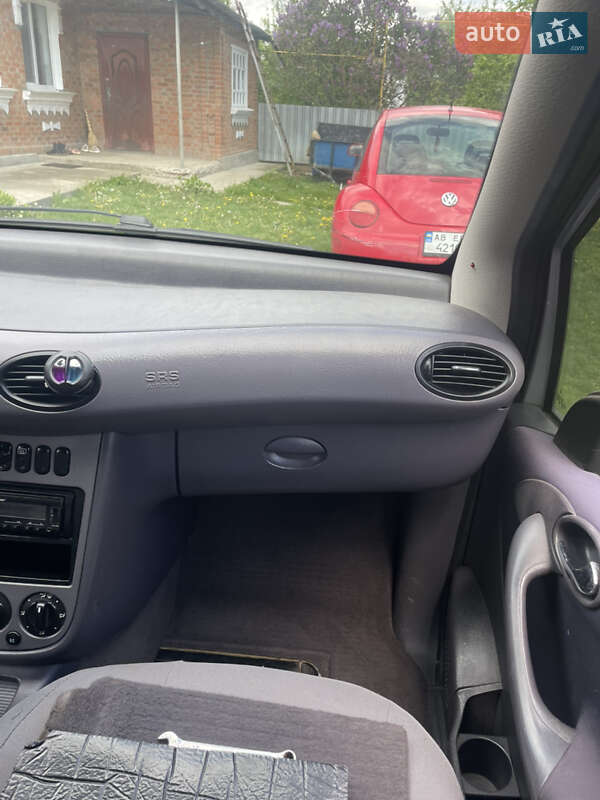 Хэтчбек Mercedes-Benz A-Class 2002 в Виннице