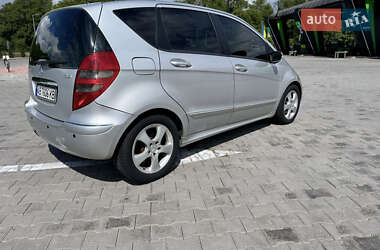 Хетчбек Mercedes-Benz A-Class 2005 в 