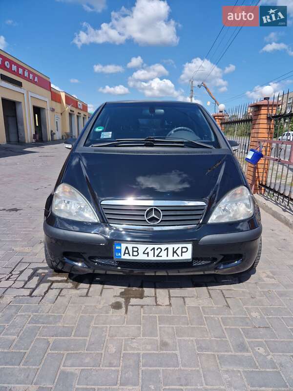 Хэтчбек Mercedes-Benz A-Class 2004 в 