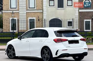 Хетчбек Mercedes-Benz A-Class 2018 в 