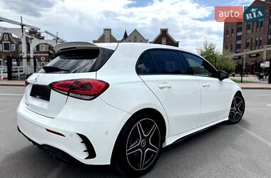 Хетчбек Mercedes-Benz A-Class 2018 в 