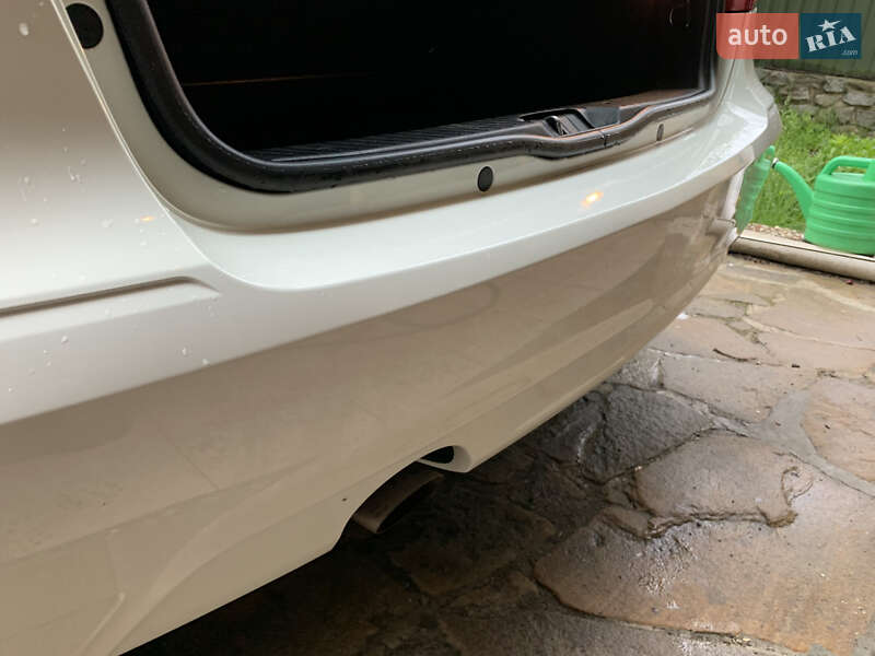 Хэтчбек Mercedes-Benz A-Class 2010 в Киеве фото 4 Хэтчбек Mercedes-Benz A-Class 2010 в Киеве