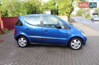 Хэтчбек Mercedes-Benz A-Class 2000 в 