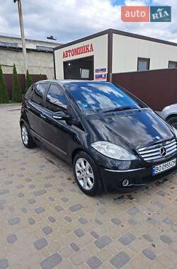 Хэтчбек Mercedes-Benz A-Class 2006 в 