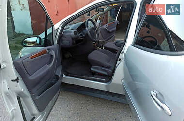 Хэтчбек Mercedes-Benz A-Class 2003 в 