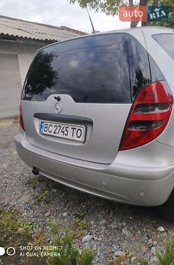 Хэтчбек Mercedes-Benz A-Class 2004 в 