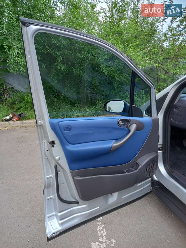 Хетчбек Mercedes-Benz A-Class 2002 в Кривому Розі