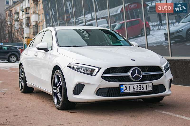 Седан Mercedes-Benz A-Class 2019 в 