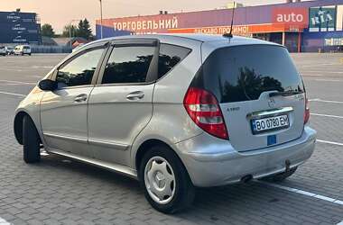 Хэтчбек Mercedes-Benz A-Class 2005 в 
