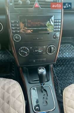 Хэтчбек Mercedes-Benz A-Class 2005 в 