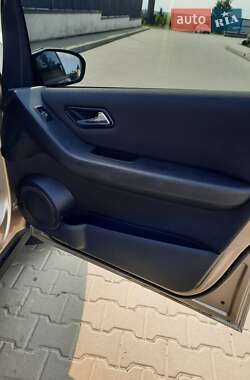 Хэтчбек Mercedes-Benz A-Class 2007 в 