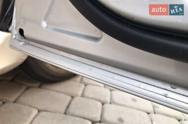 Хетчбек Mercedes-Benz A-Class 2010 в 