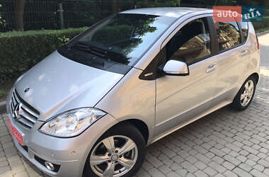 Хетчбек Mercedes-Benz A-Class 2010 в Луцьку
