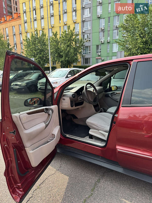 Хэтчбек Mercedes-Benz A-Class 2002 в Киеве