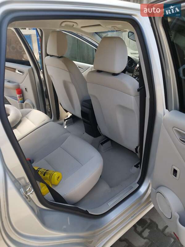 Хэтчбек Mercedes-Benz A-Class 2005 в Хмельницком фото 11 Хэтчбек Mercedes-Benz A-Class 2005 в Хмельницком