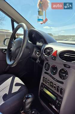 Хэтчбек Mercedes-Benz A-Class 2000 в 