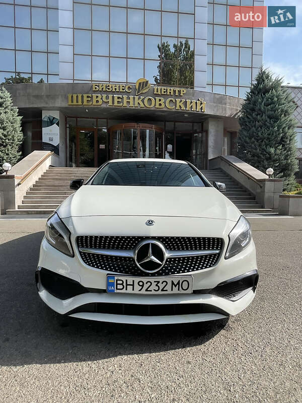Хэтчбек Mercedes-Benz A-Class 2018 в Киеве