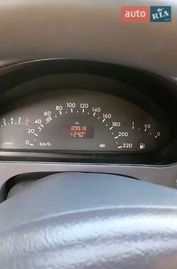Хэтчбек Mercedes-Benz A-Class 2000 в 