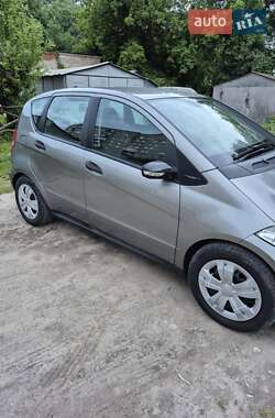 Хэтчбек Mercedes-Benz A-Class 2004 в 