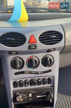 Хэтчбек Mercedes-Benz A-Class 1999 в 