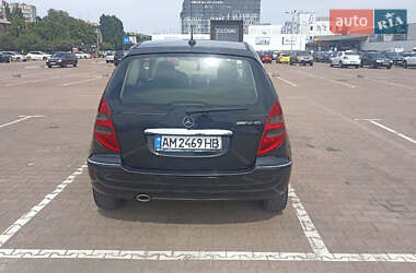 Хэтчбек Mercedes-Benz A-Class 2005 в 