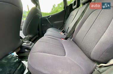 Хэтчбек Mercedes-Benz A-Class 2001 в 