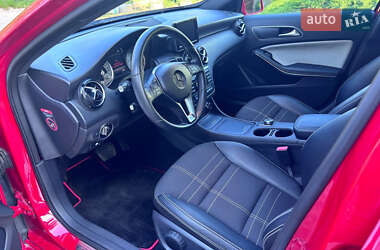 Хэтчбек Mercedes-Benz A-Class 2014 в 