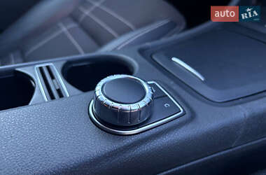 Хэтчбек Mercedes-Benz A-Class 2014 в 