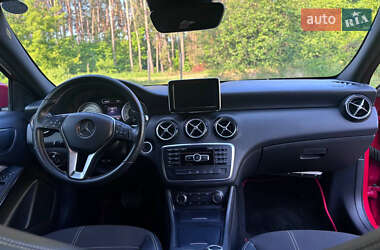 Хэтчбек Mercedes-Benz A-Class 2014 в 