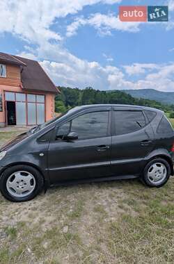 Хэтчбек Mercedes-Benz A-Class 2001 в 
