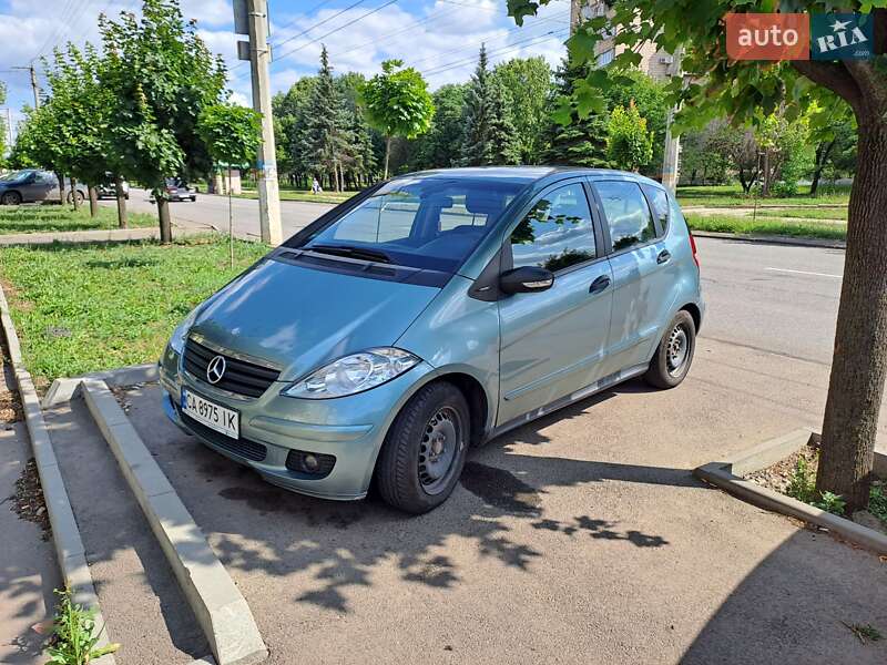 Хэтчбек Mercedes-Benz A-Class 2004 в 