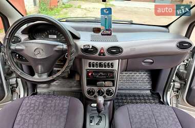 Хэтчбек Mercedes-Benz A-Class 2003 в 