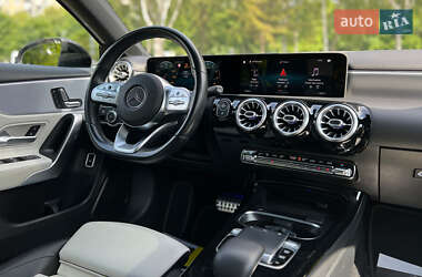 Седан Mercedes-Benz A-Class 2019 в 