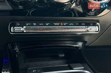 Седан Mercedes-Benz A-Class 2019 в 