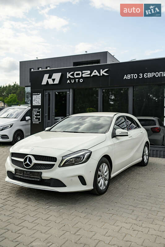 Хэтчбек Mercedes-Benz A-Class 2016 в Львове