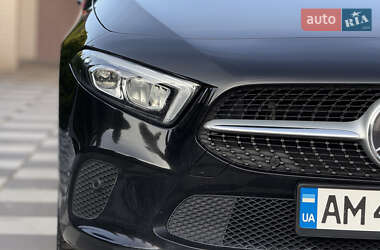 Хэтчбек Mercedes-Benz A-Class 2019 в 